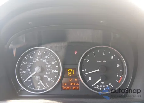 2007 BMW 328Xi z USA, uszkodzony, nr VIN WBAVC93597K030392